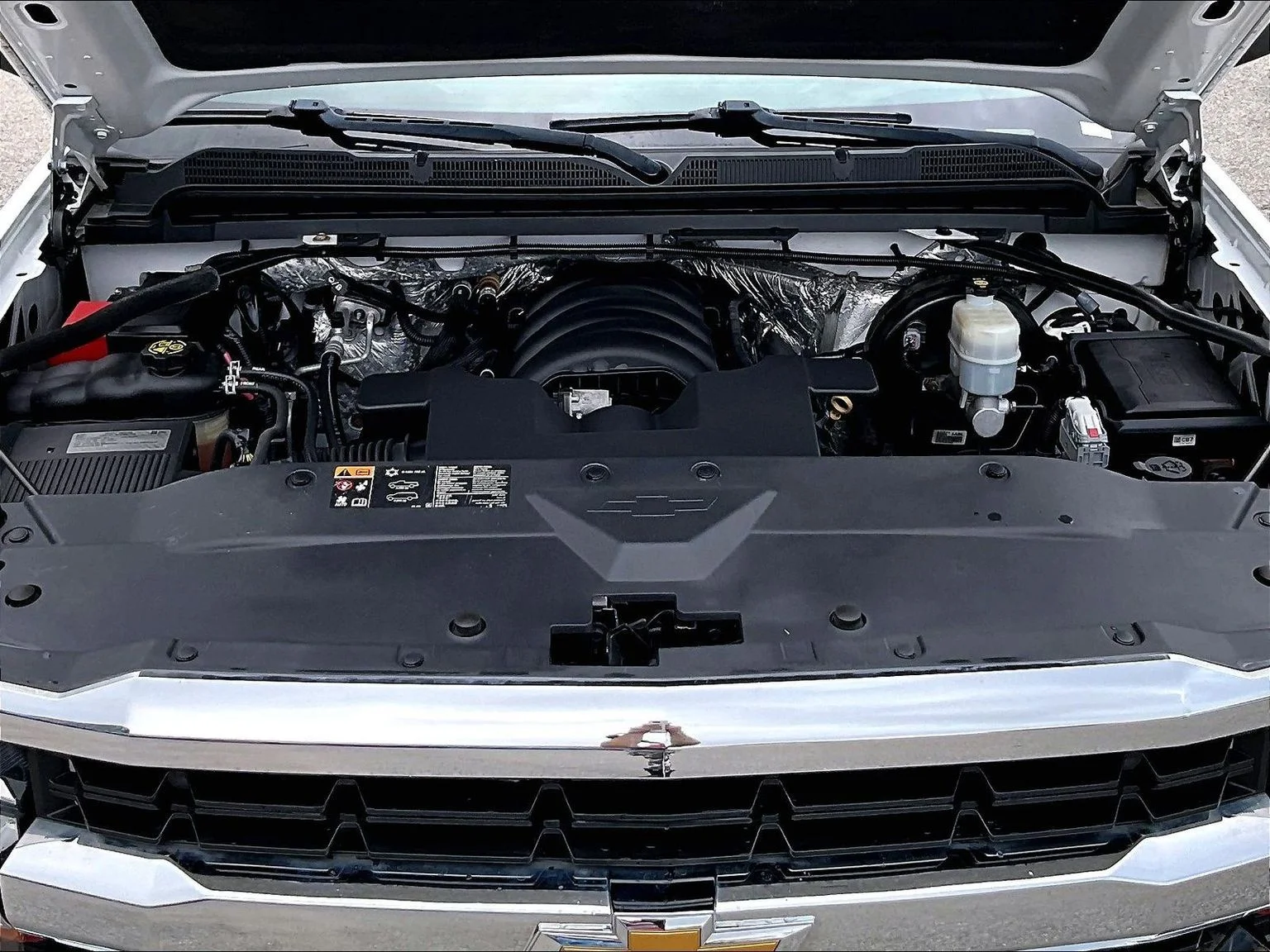 Used 2016 White Chevrolet LT image 11
