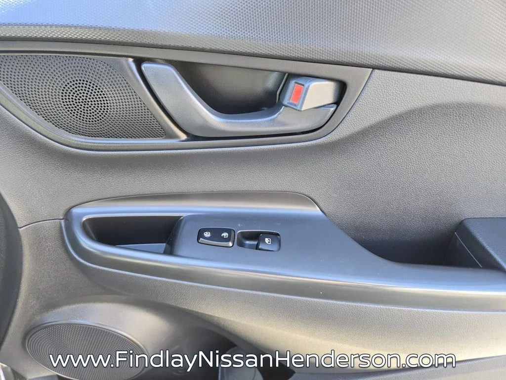 Used 2021 Gray Hyundai SEL image 17