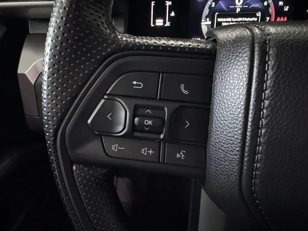 2026 Toyota Tacoma SR5 - Photo 15