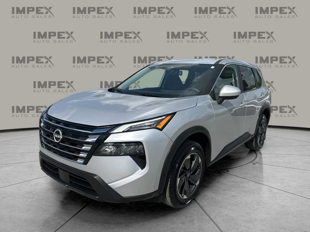 Used 2025 Silver Nissan SV image 1