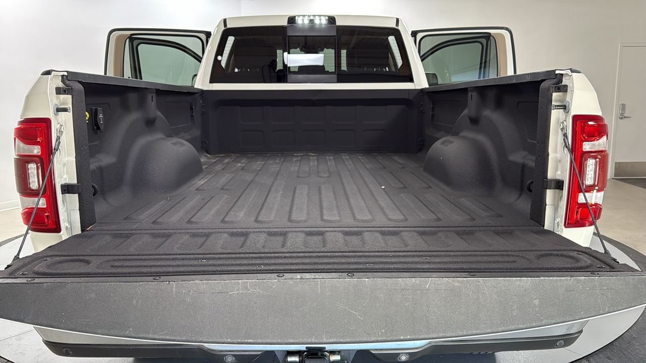 Used 2021 White Ram Laramie image 16