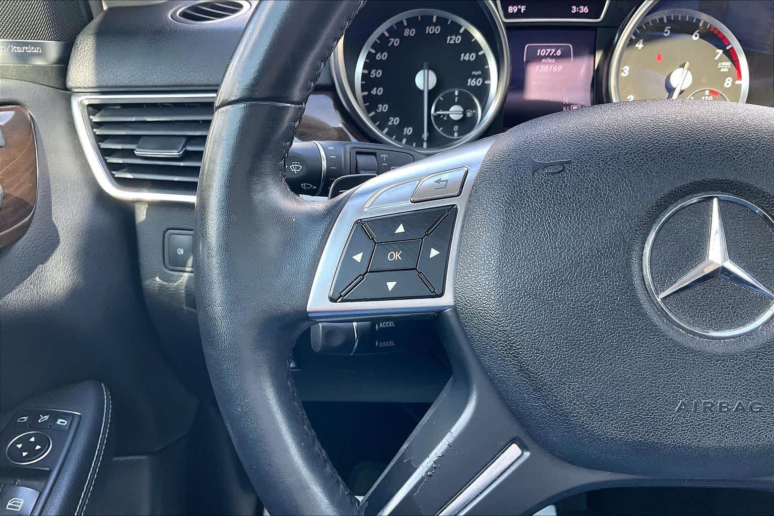 Used 2014 Polar White Mercedes-Benz ML 350 image 23
