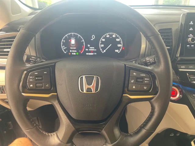 2025 Honda Odyssey Elite - Photo 8