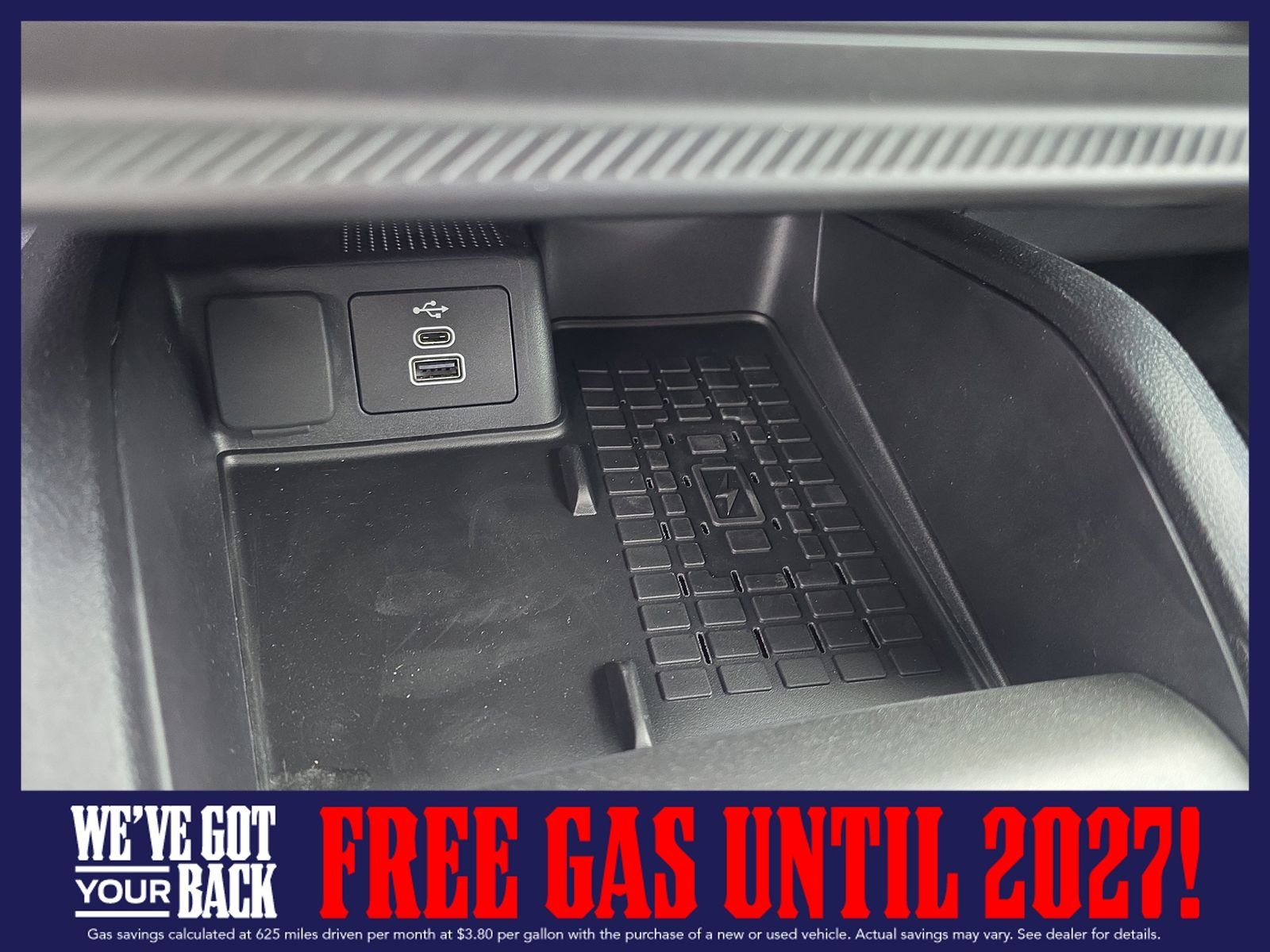 New 2025 Azure Gray Metallic Tri-Coat Ford Outer Banks image 23