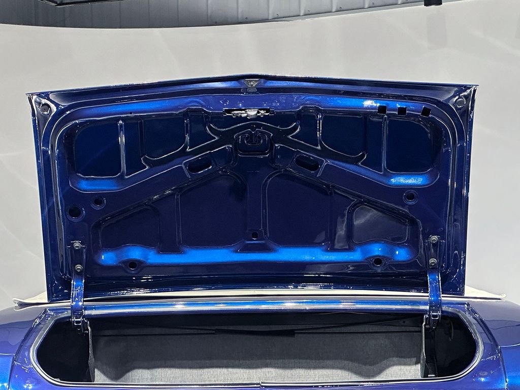 Used 1968 Blue Chevrolet  image 39