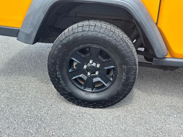 Used 2021 Orange Jeep Mojave image 12