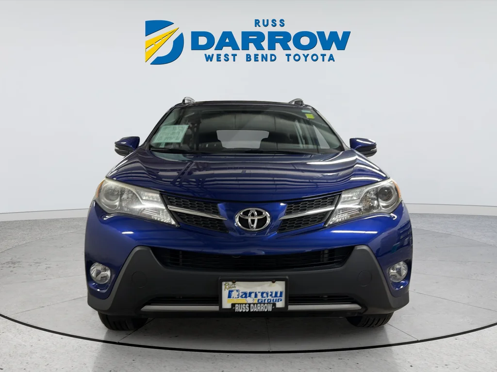 Used 2015 Blue Toyota XLE image 8