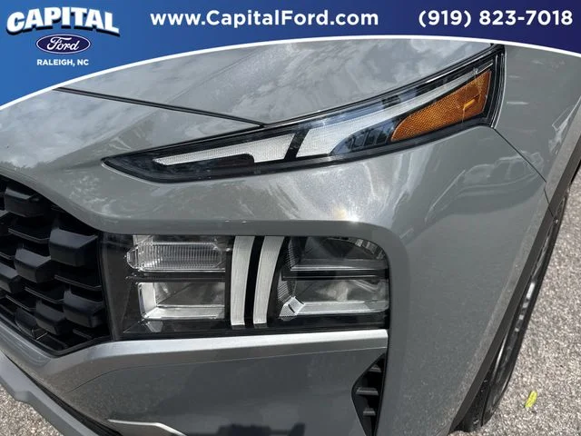 Used 2023 Gray Hyundai SEL image 11