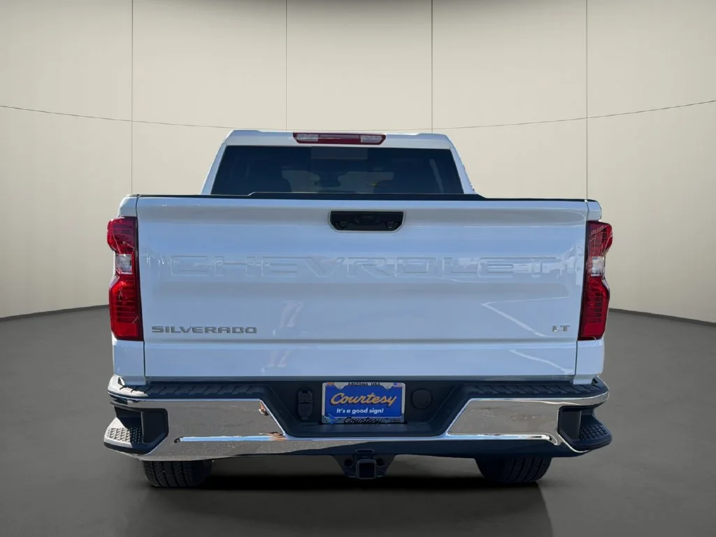 New 2026 Summit White Chevrolet LT image 6