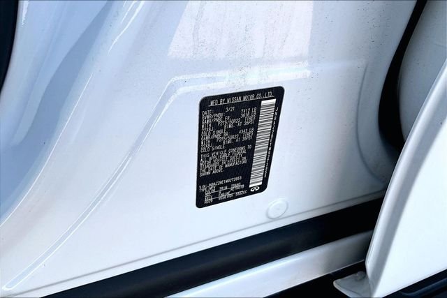 Used 2021 White INFINITI Sensory image 34