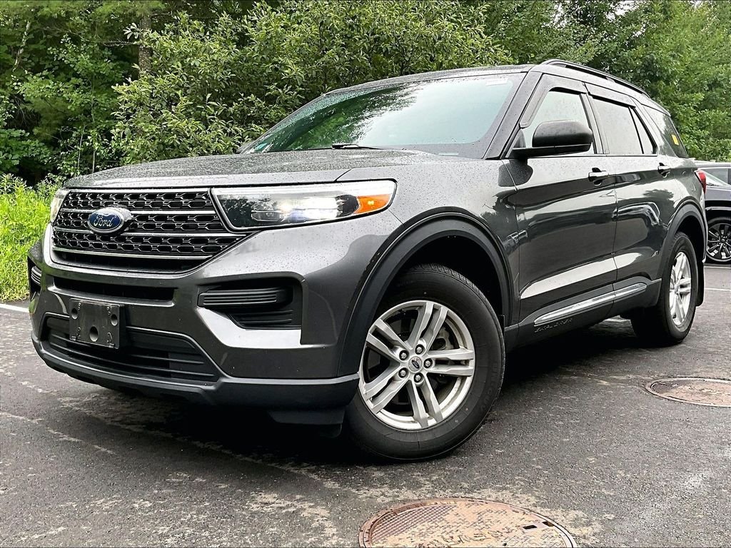 Used 2020 Gray Ford XLT image 3