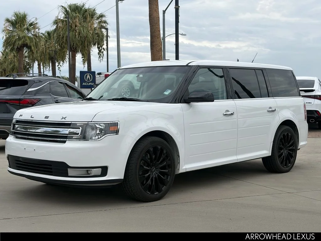 Used 2019 White Ford SEL image 2