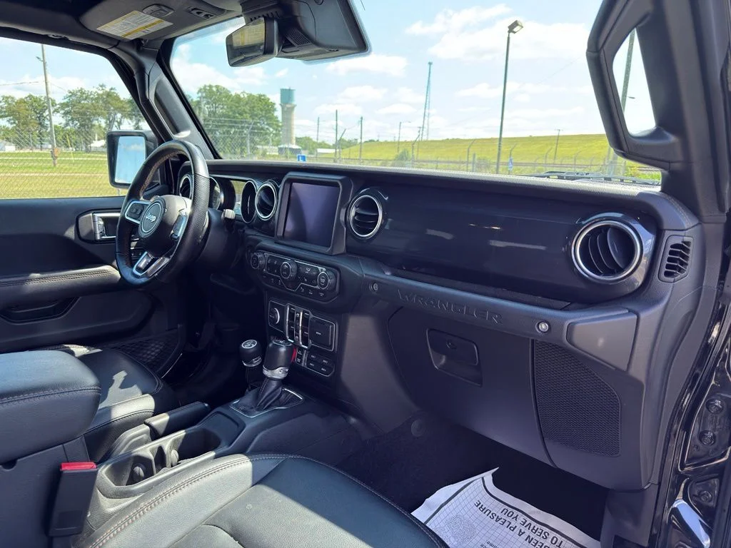 Used 2023 Black Jeep Rubicon 392 image 40