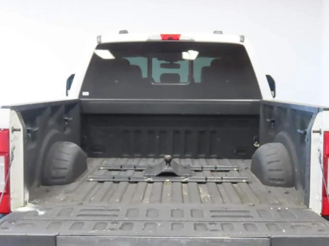 Used 2021 Oxford White Ford King Ranch Crew Cab image 42