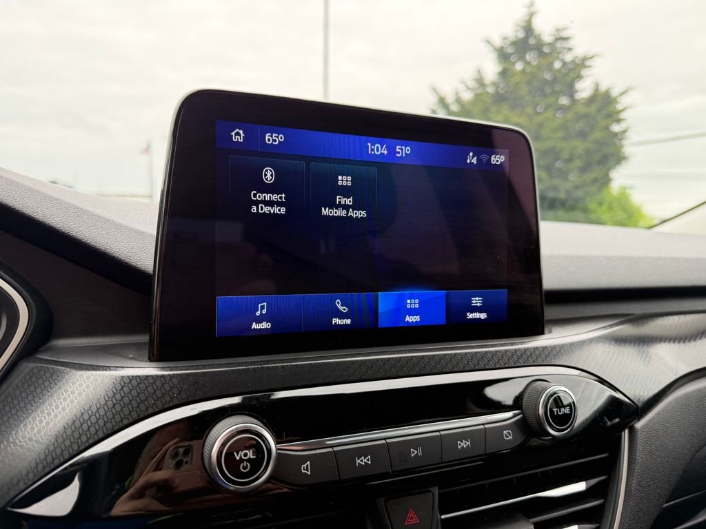 Used 2022 Gray Ford SEL image 28