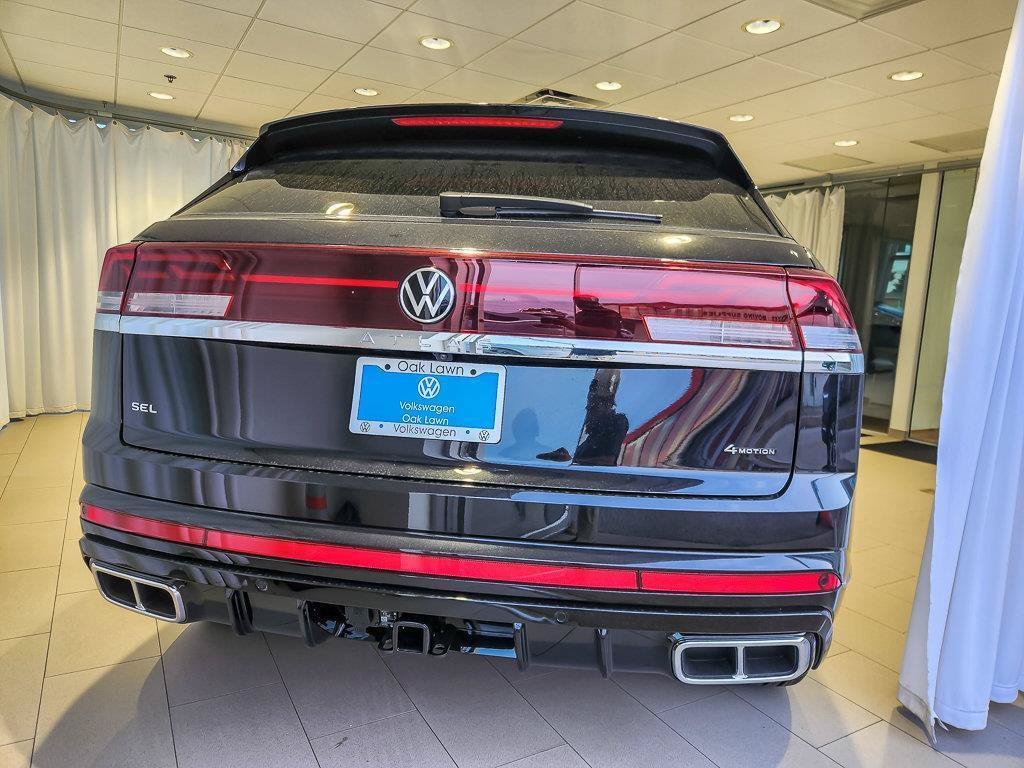 New 2026 Deep Black Pearl Volkswagen SEL Premium R-Line image 4