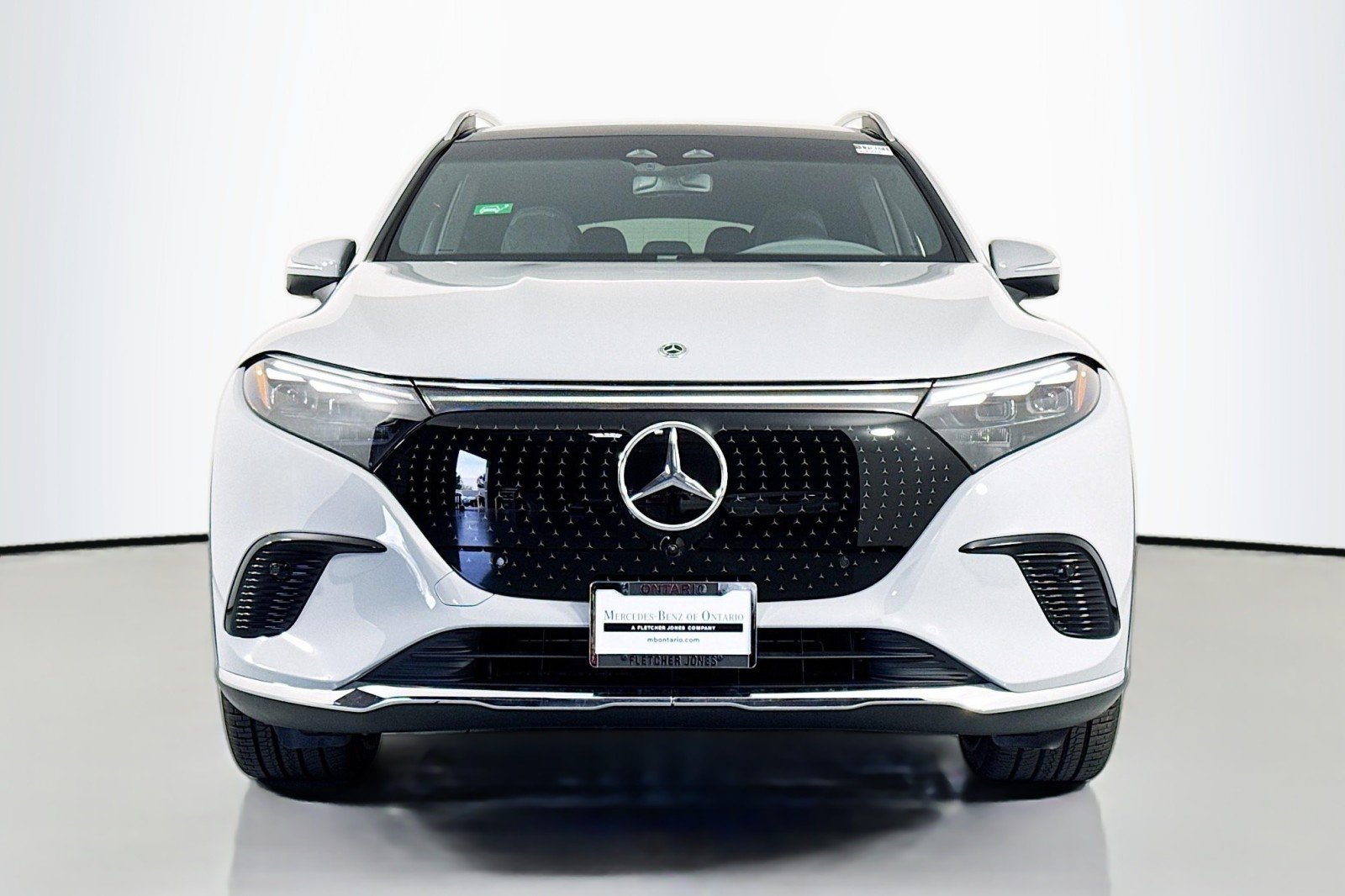 New 2026 MANUFAKTUR Alpine Grey Mercedes-Benz EQS 400 4MATIC® SUV image 2