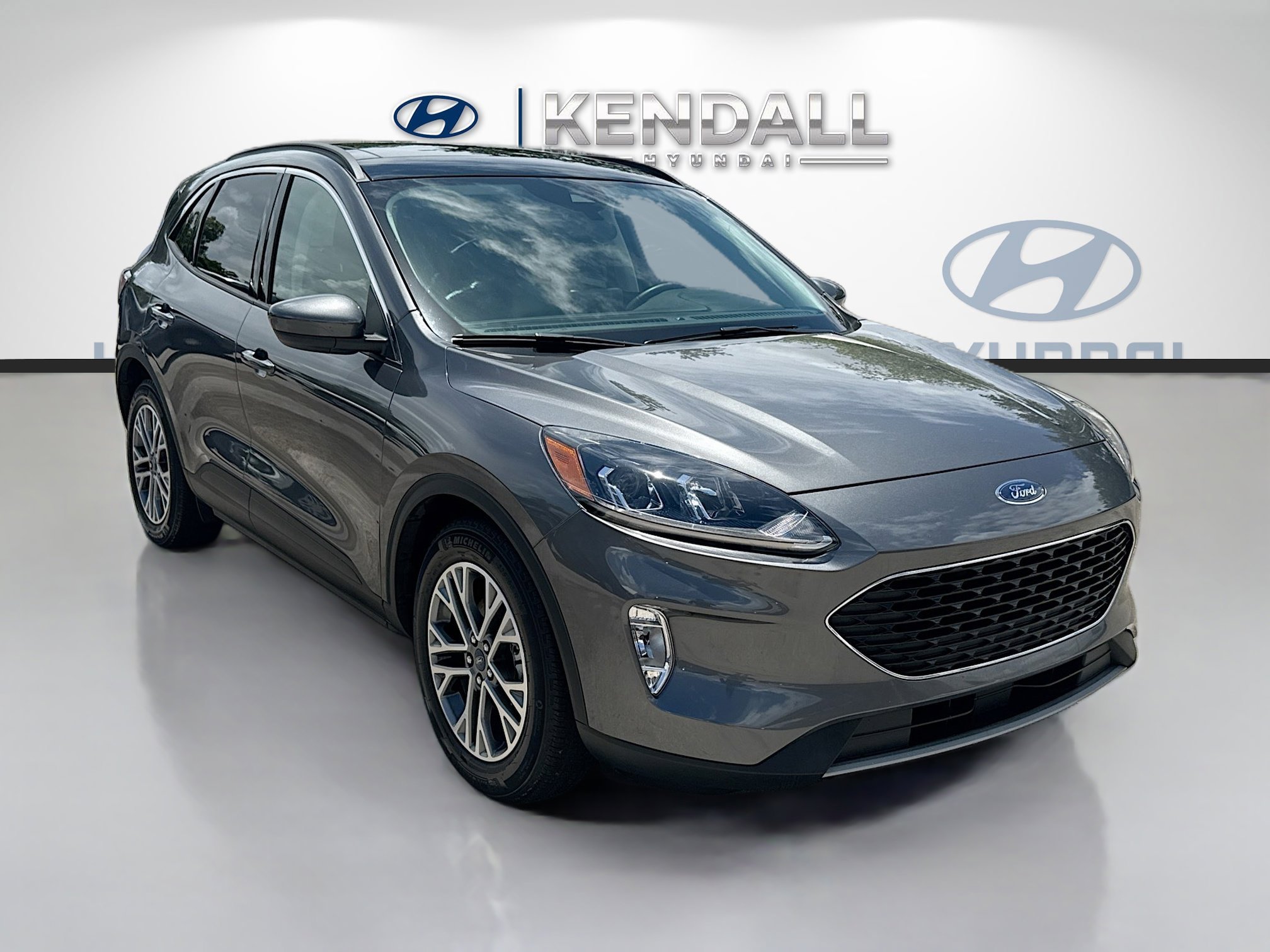 2022 Ford Escape SEL FWD's photo