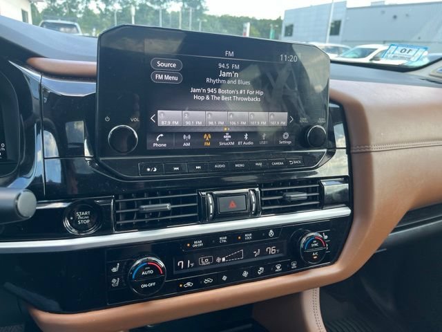 Certified Used 2025 White / Black Nissan Platinum image 16