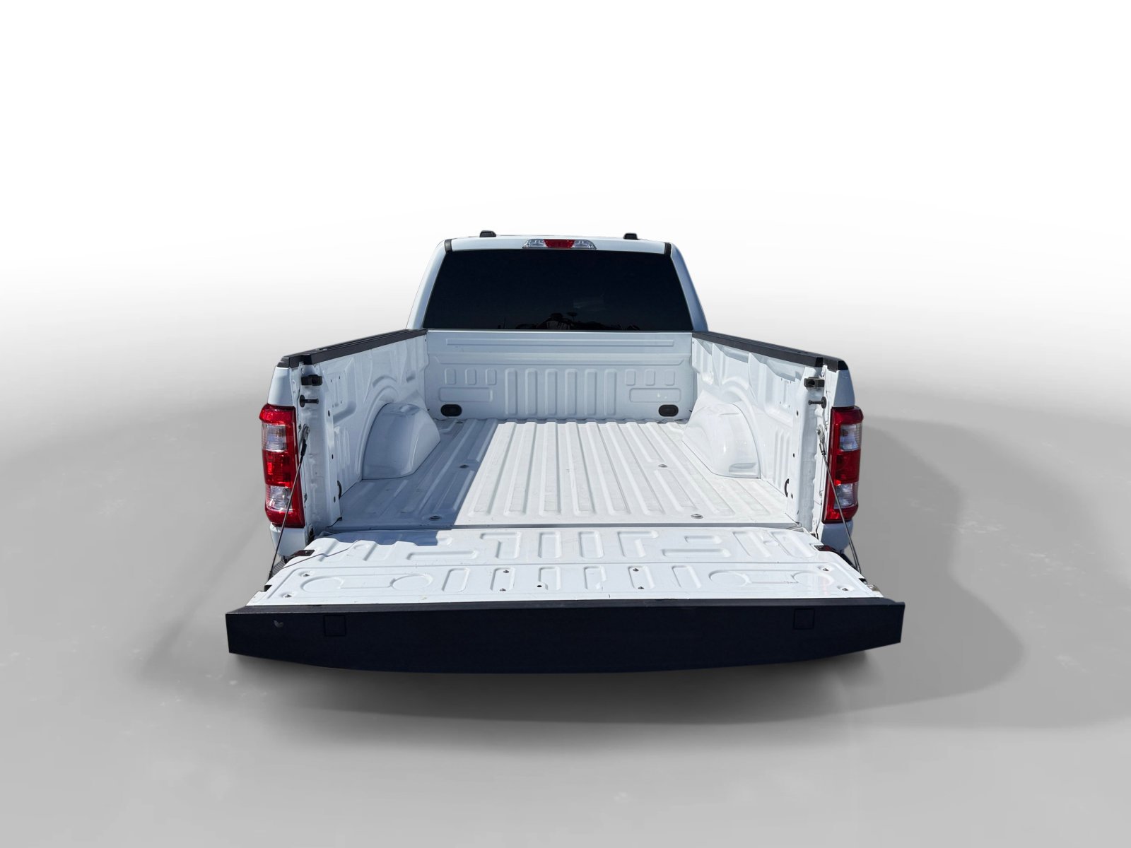 Certified Used 2023 Oxford White Ford XL image 17