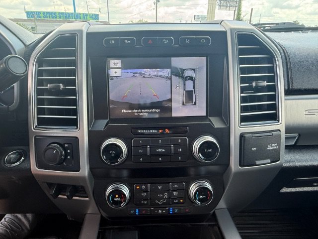 Used 2019 Black Ford Platinum image 19