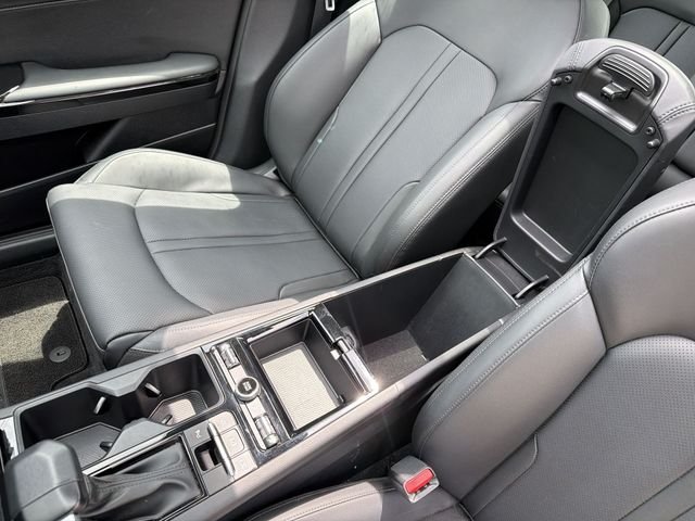 2025 Kia K5 EX - Photo 23