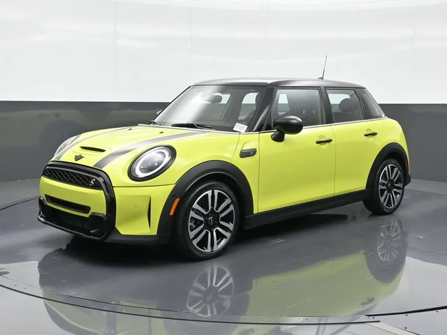 2023 MINI Cooper S Classic