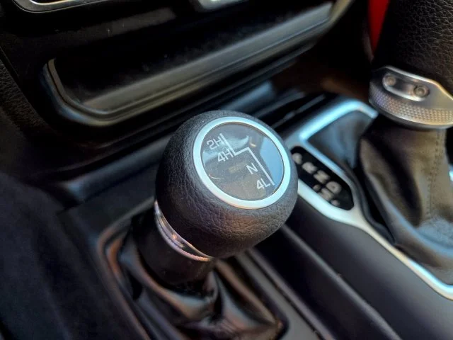Used 2020 Blue Jeep Unlimited Sport S image 8