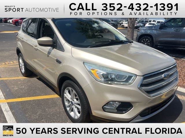 2017 Ford Escape SE's photo