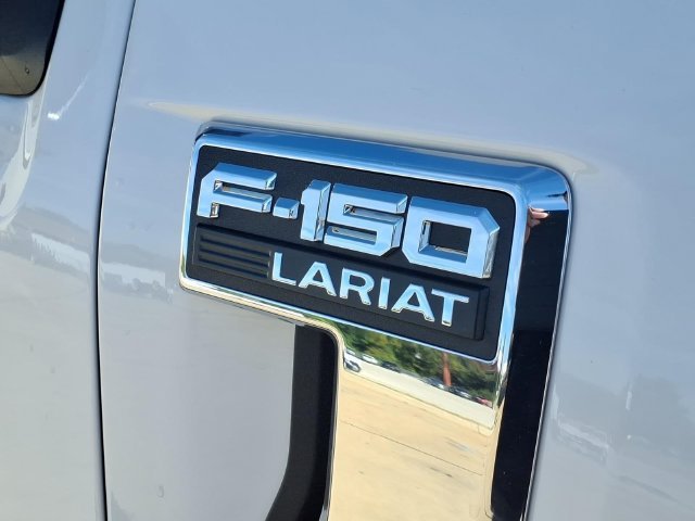 Used 2023  Ford XL image 27