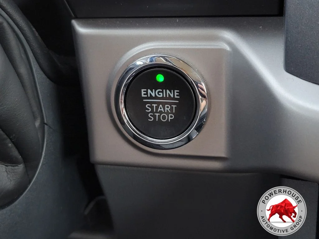 Used 2022 Black Ford XLT image 34