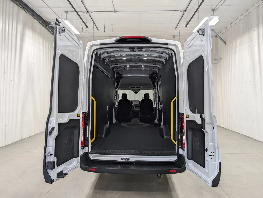 New 2026 Oxford White Ford Cargo Van image 17