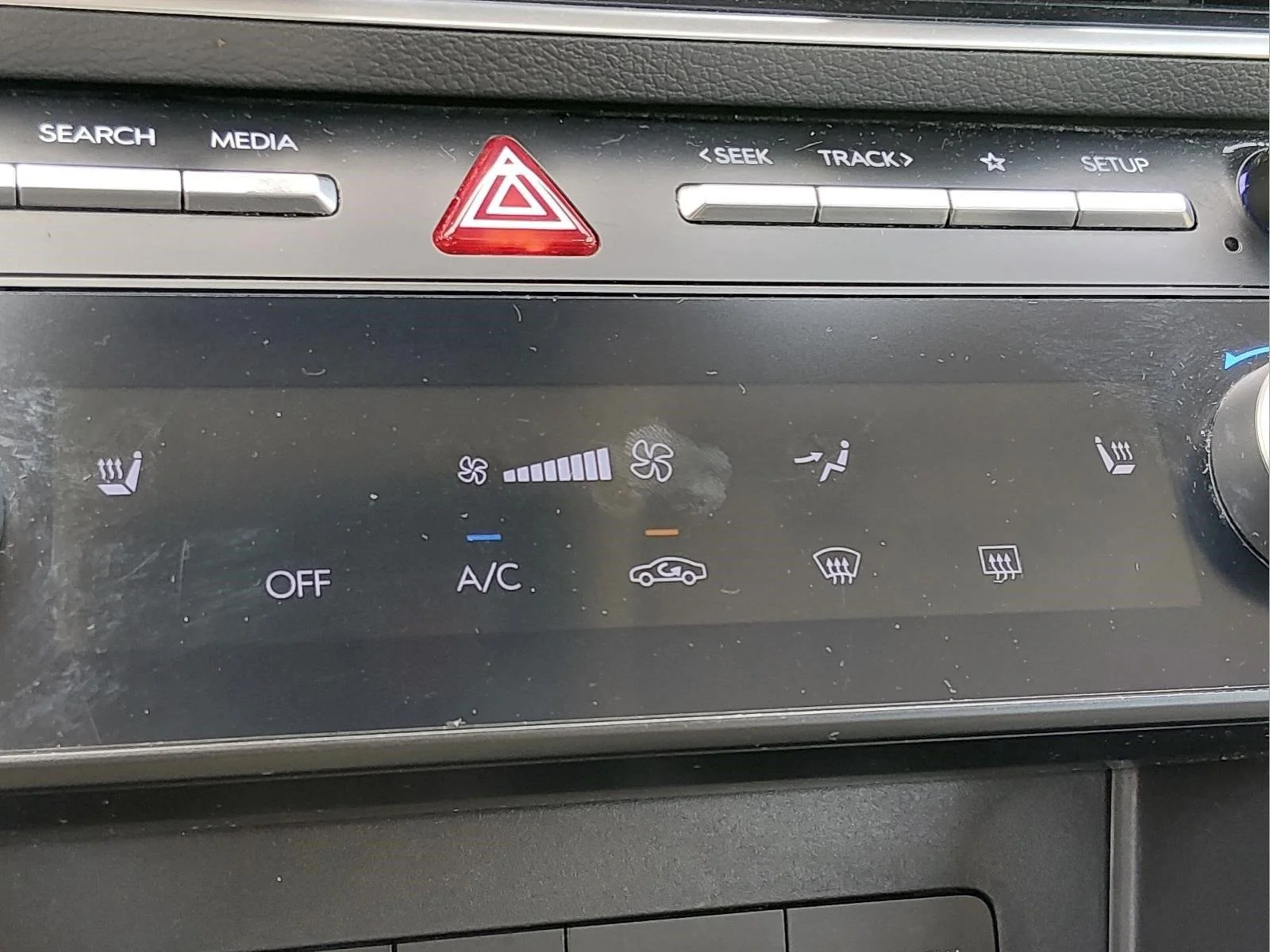 Used 2025 Ultimate red Hyundai SEL image 25