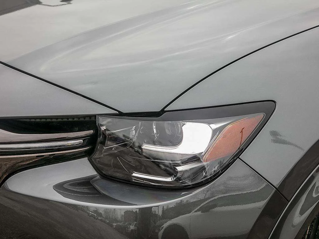 New 2026 Machine Grey Metallic Mazda Signature image 10