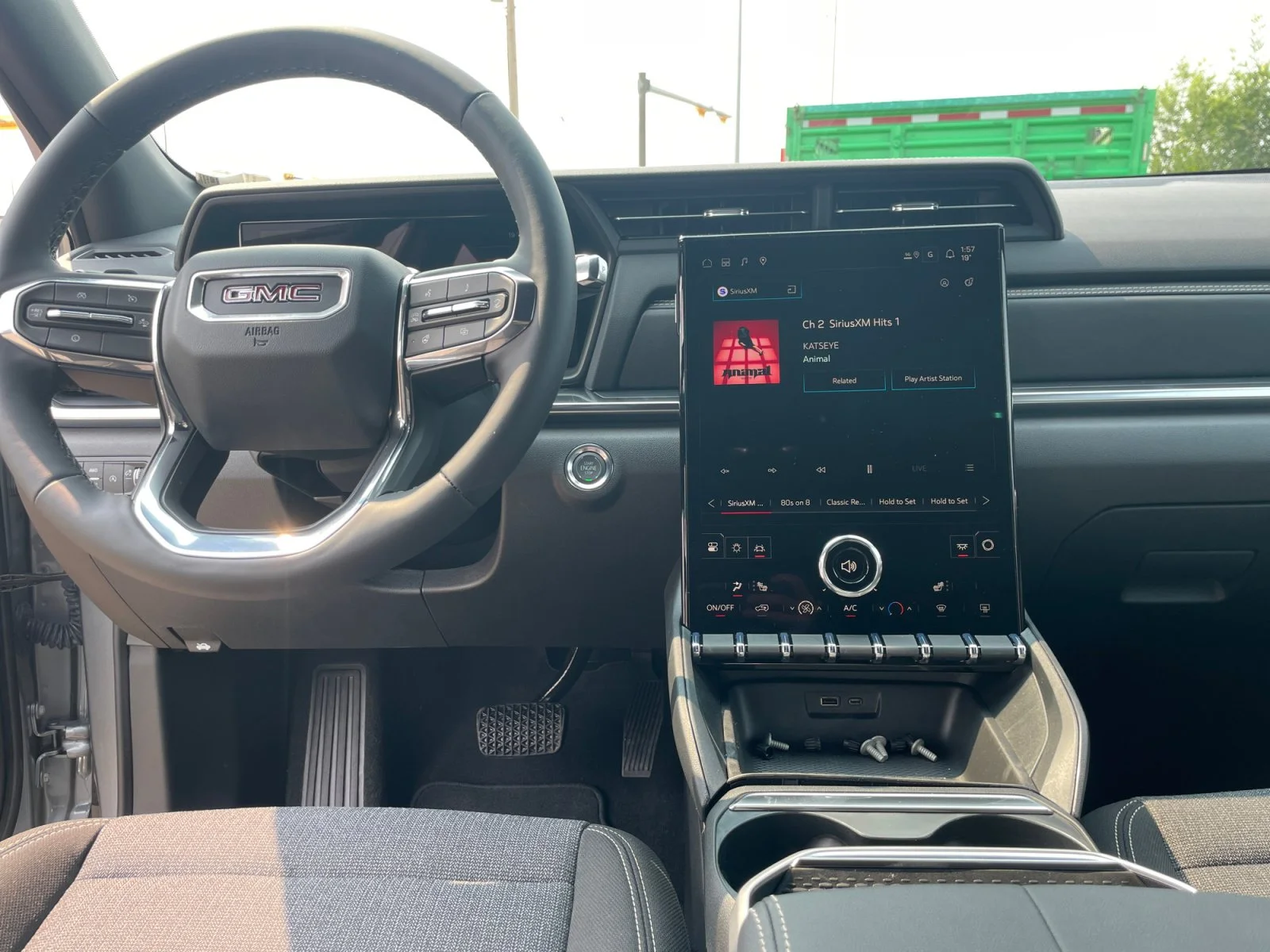 New 2027 Sterling Metallic GMC AWD Elevation image 18