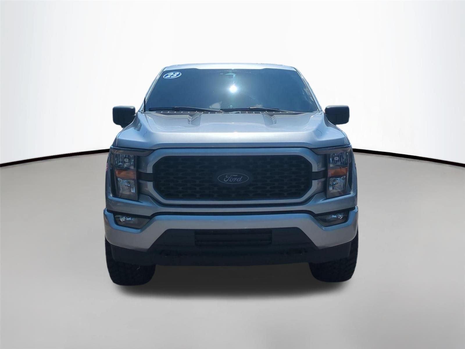Used 2023 Iconic Silver Ford XL image 8