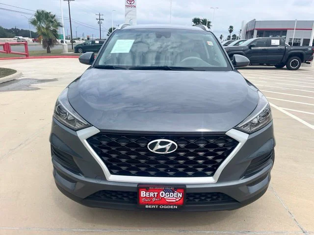 Used 2021 Gray Hyundai Value image 2
