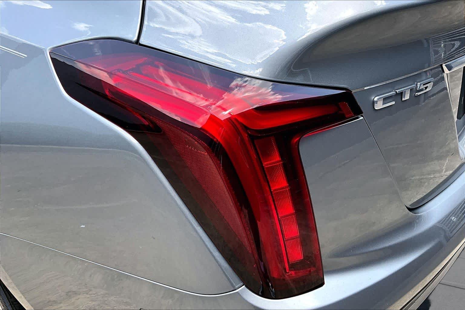 Used 2023 Argent Silver Metallic Cadillac Premium Luxury image 29