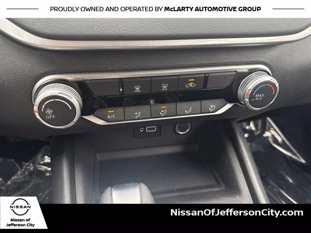 Used 2023 Blue Nissan 2.5 S image 24