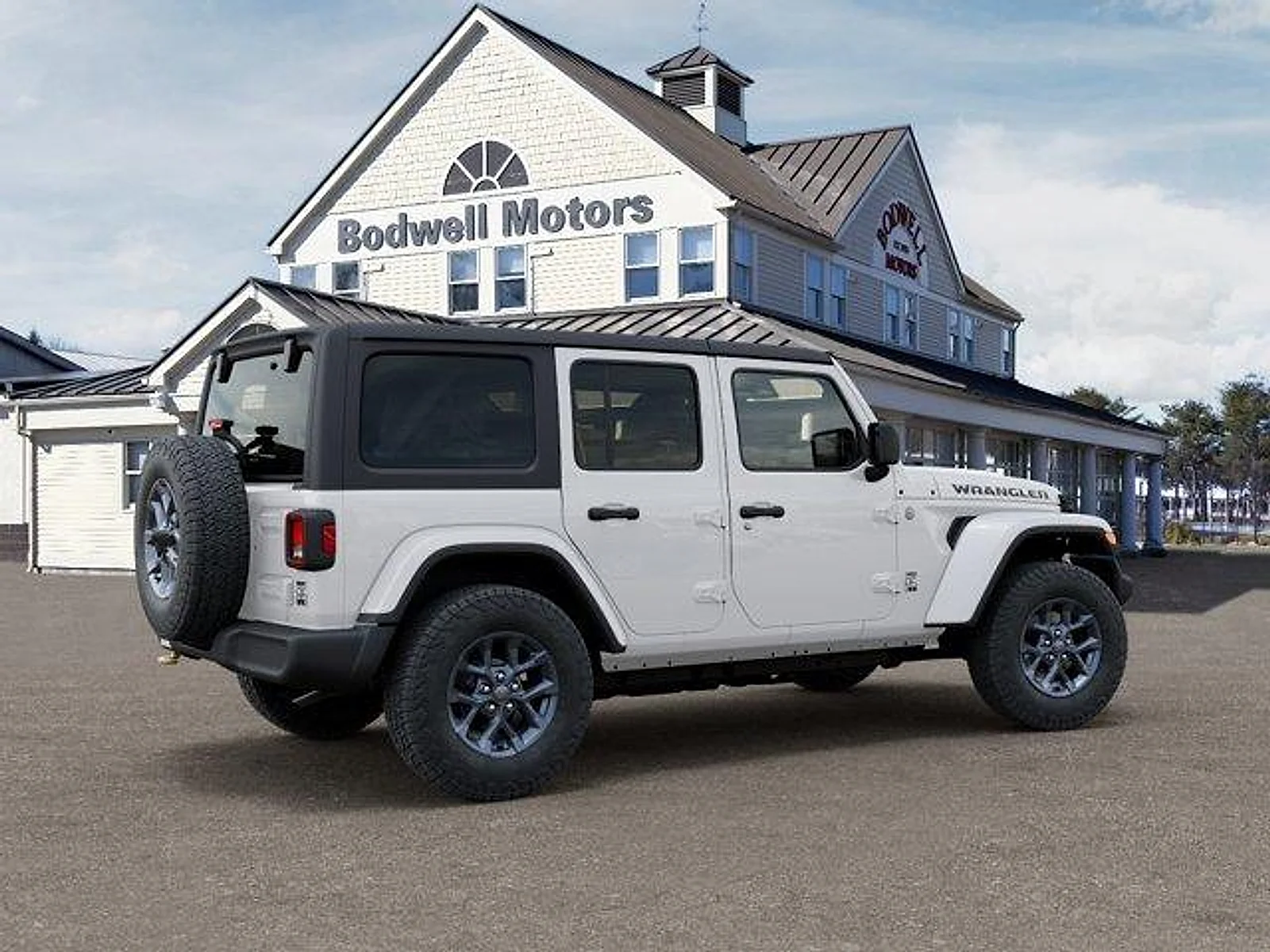 New 2026 Bright White Clear-Coat Exterior Paint Jeep 4-Door 85th Anniversary Edition image 4