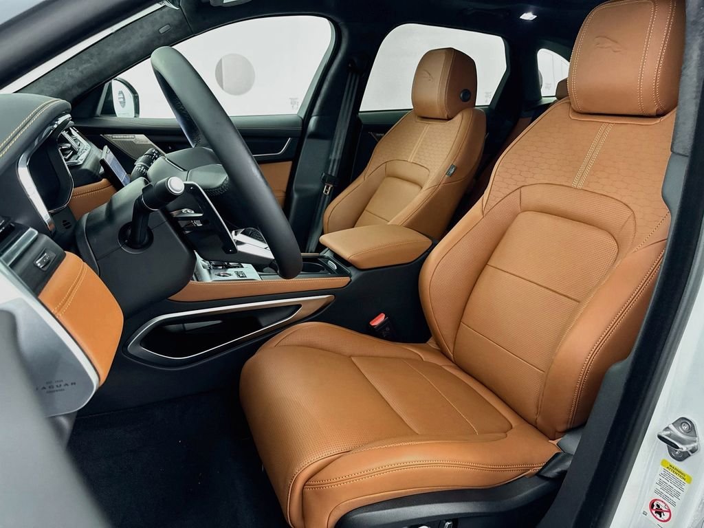 2026 Jaguar F-Pace R-Dynamic S - Photo 21