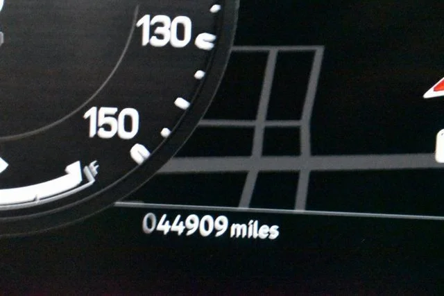 2024 Land Rover Defender X-Dynamic SE - Photo 22