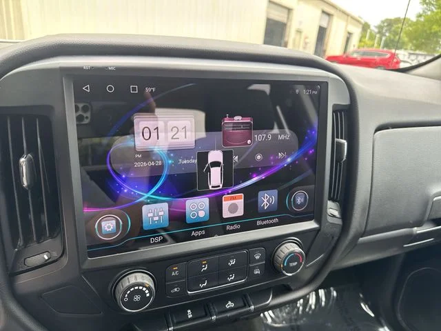 Used 2018 White Chevrolet LT image 20