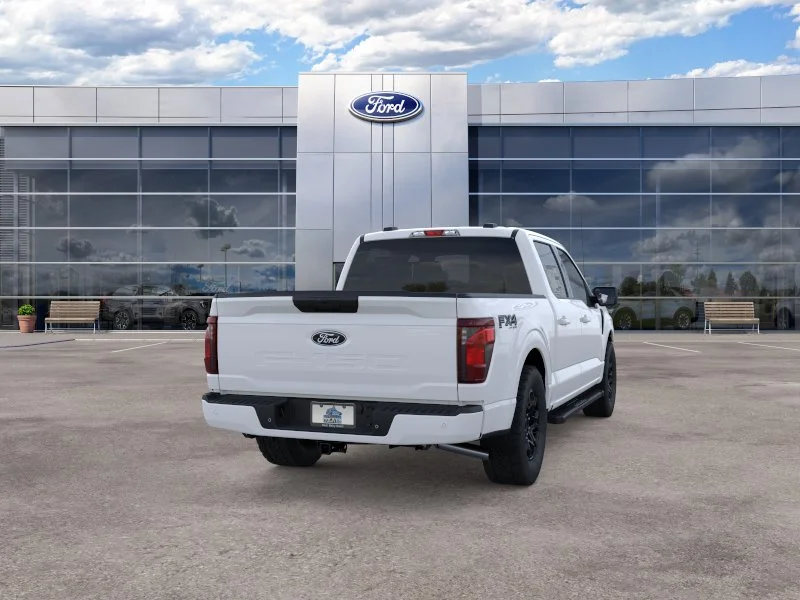 New 2026 Oxford White Ford XLT image 8