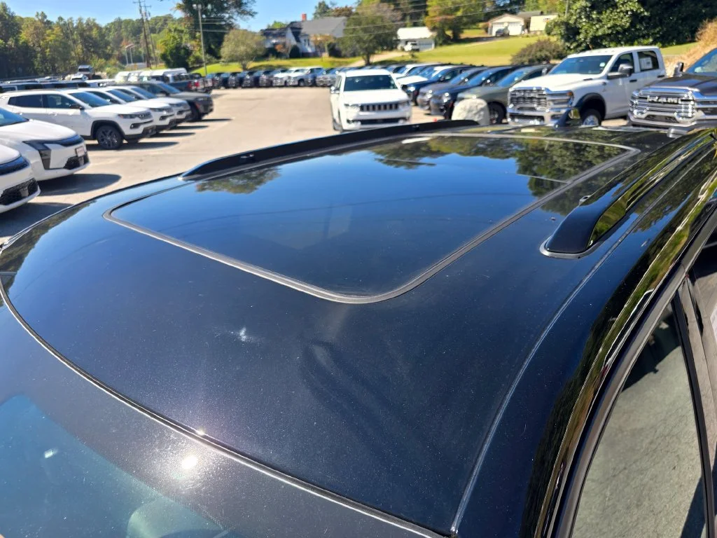 New 2027 Gray Jeep Summit image 21