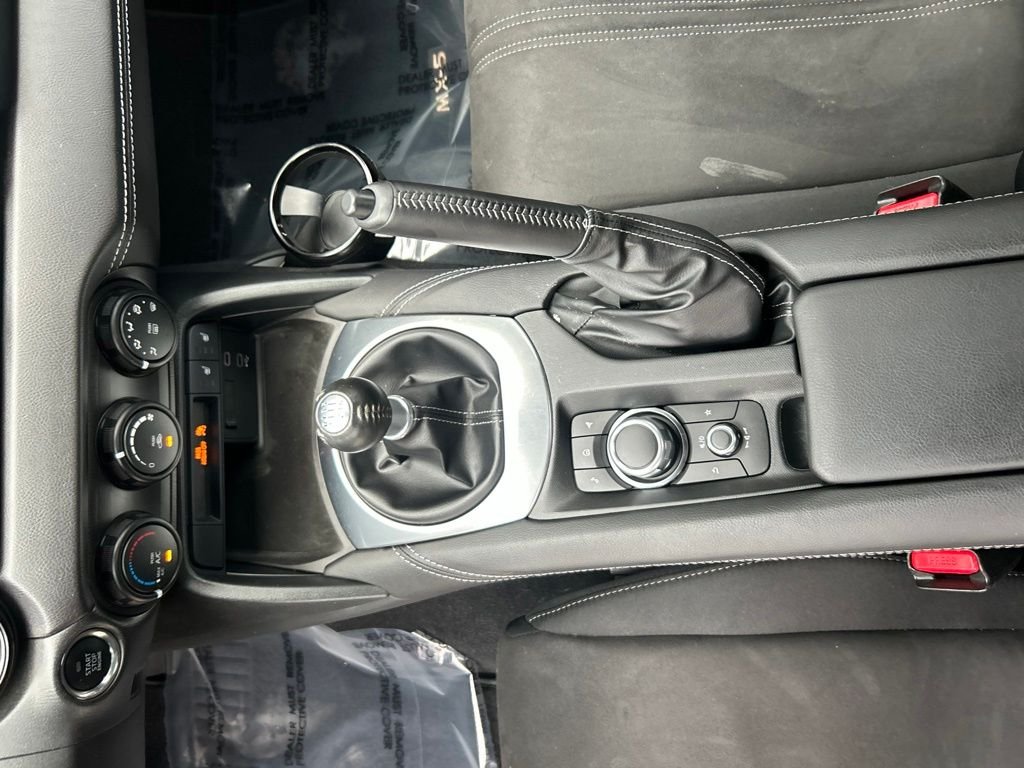 Used 2025 Red Mazda Club image 17