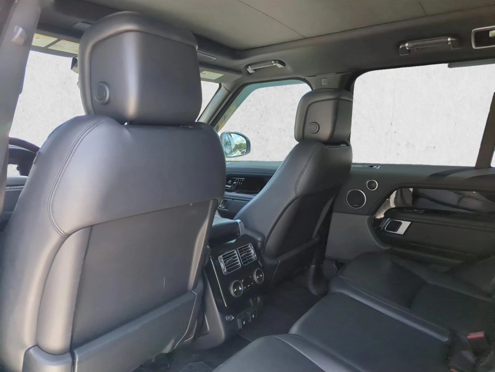 Used 2020 Narvik Black [Blac Land Rover  image 14