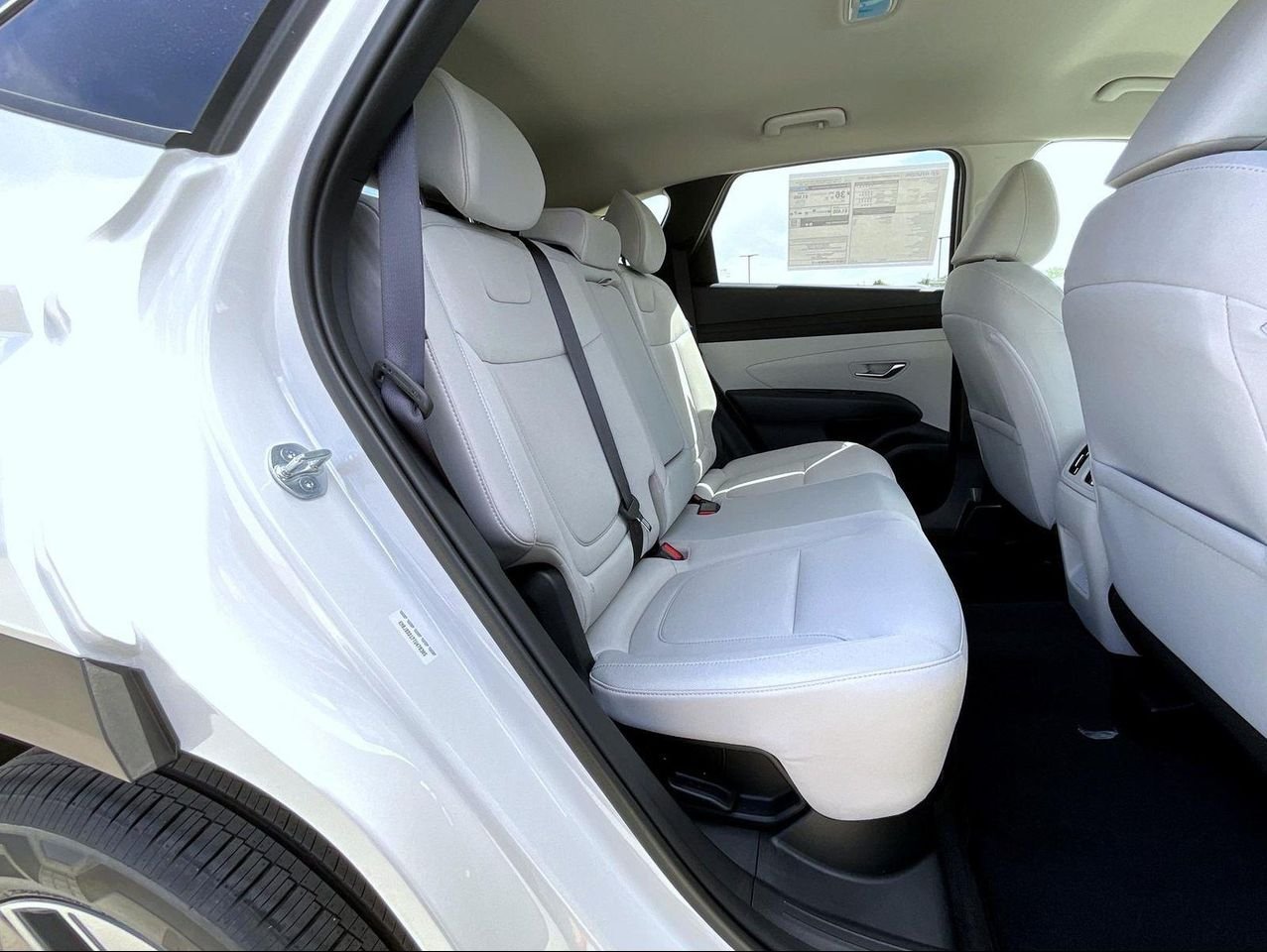 New 2026 White Hyundai SEL image 19