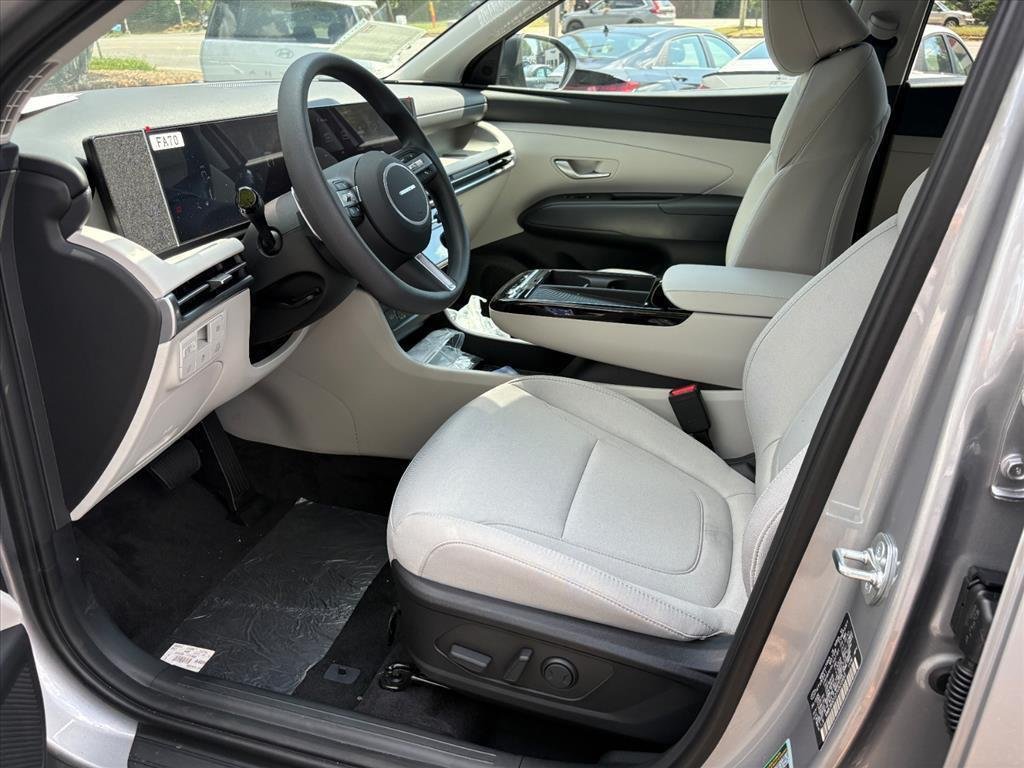 New 2026 Shimmering Silver Hyundai SEL image 56