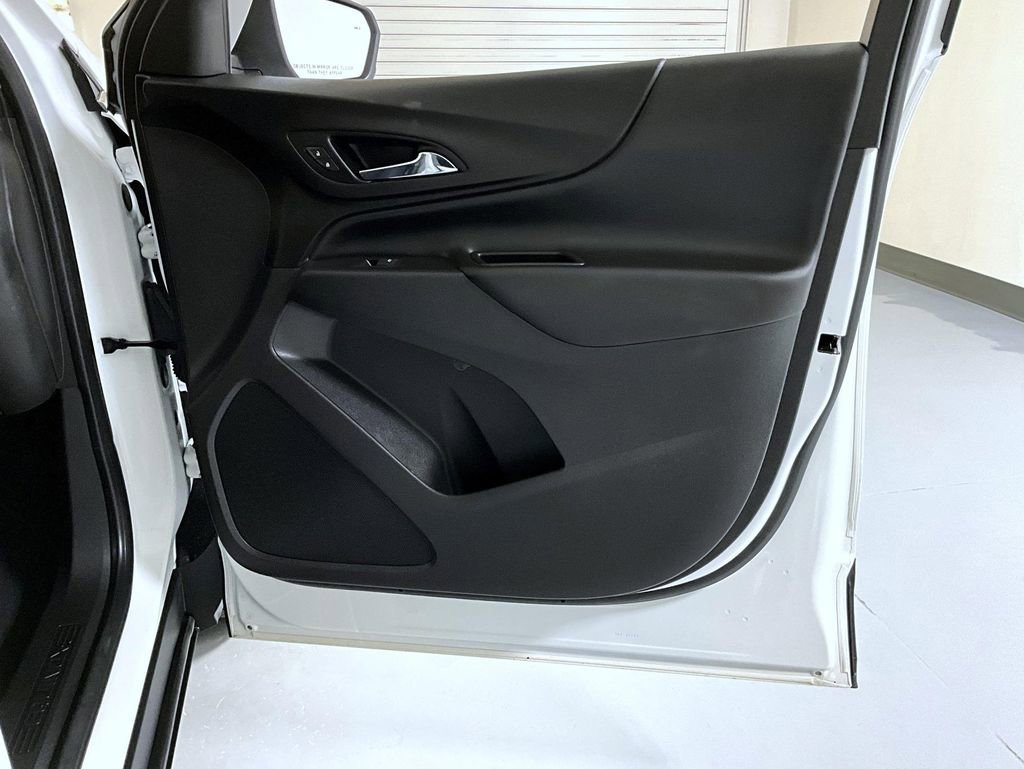 Certified Used 2021 SUMMIT WHITE Chevrolet LT image 16